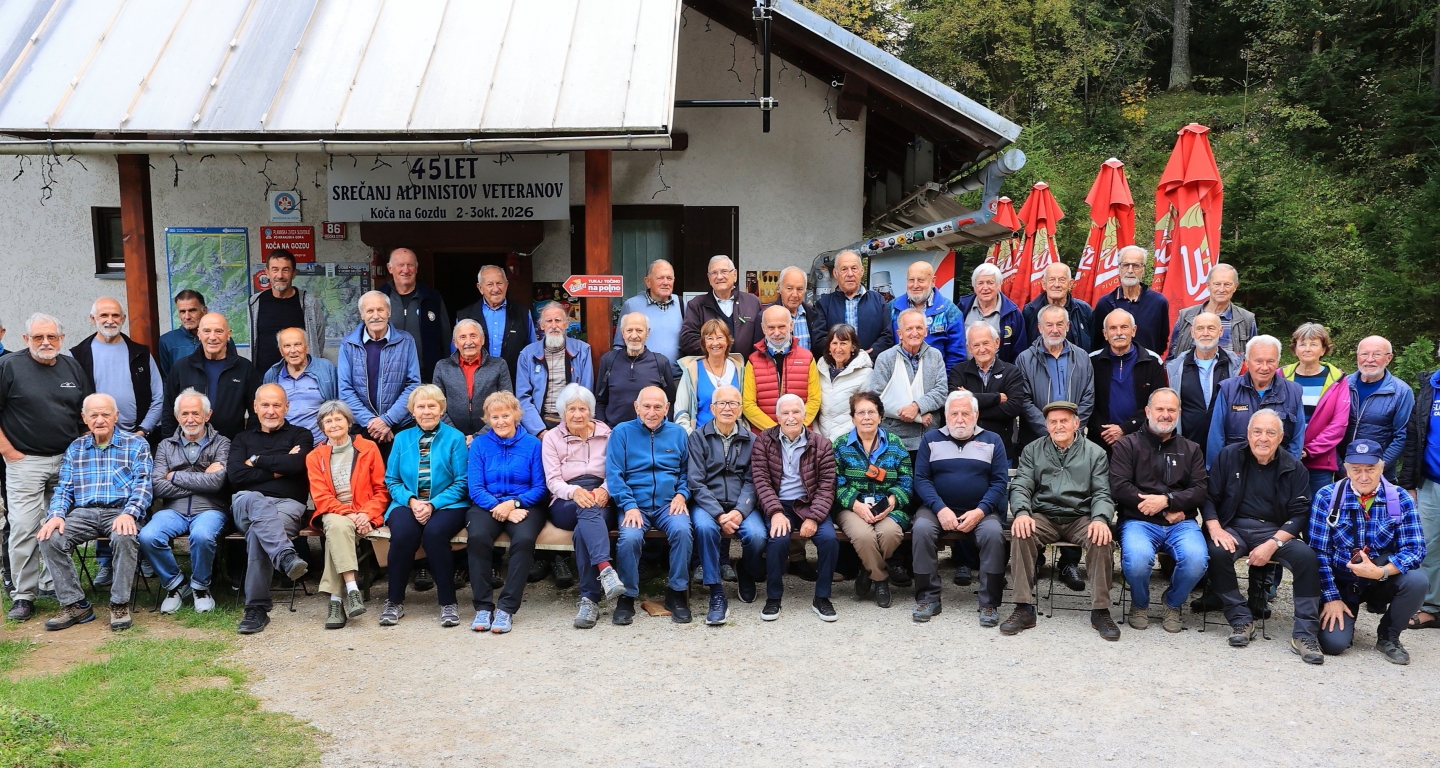 45. srečanje alpinistov veteranov v Koči na Gozdu