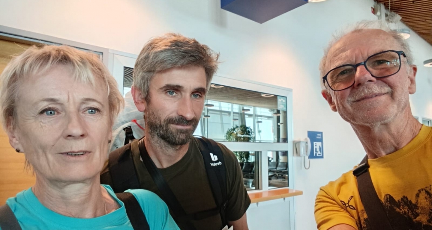 Meroi, Cuder in Benet spremenili alpinistične cilje v Himalaji